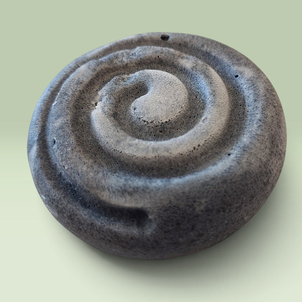 Apres-Sport Cleansing Bar with Charcoal and Peppermint